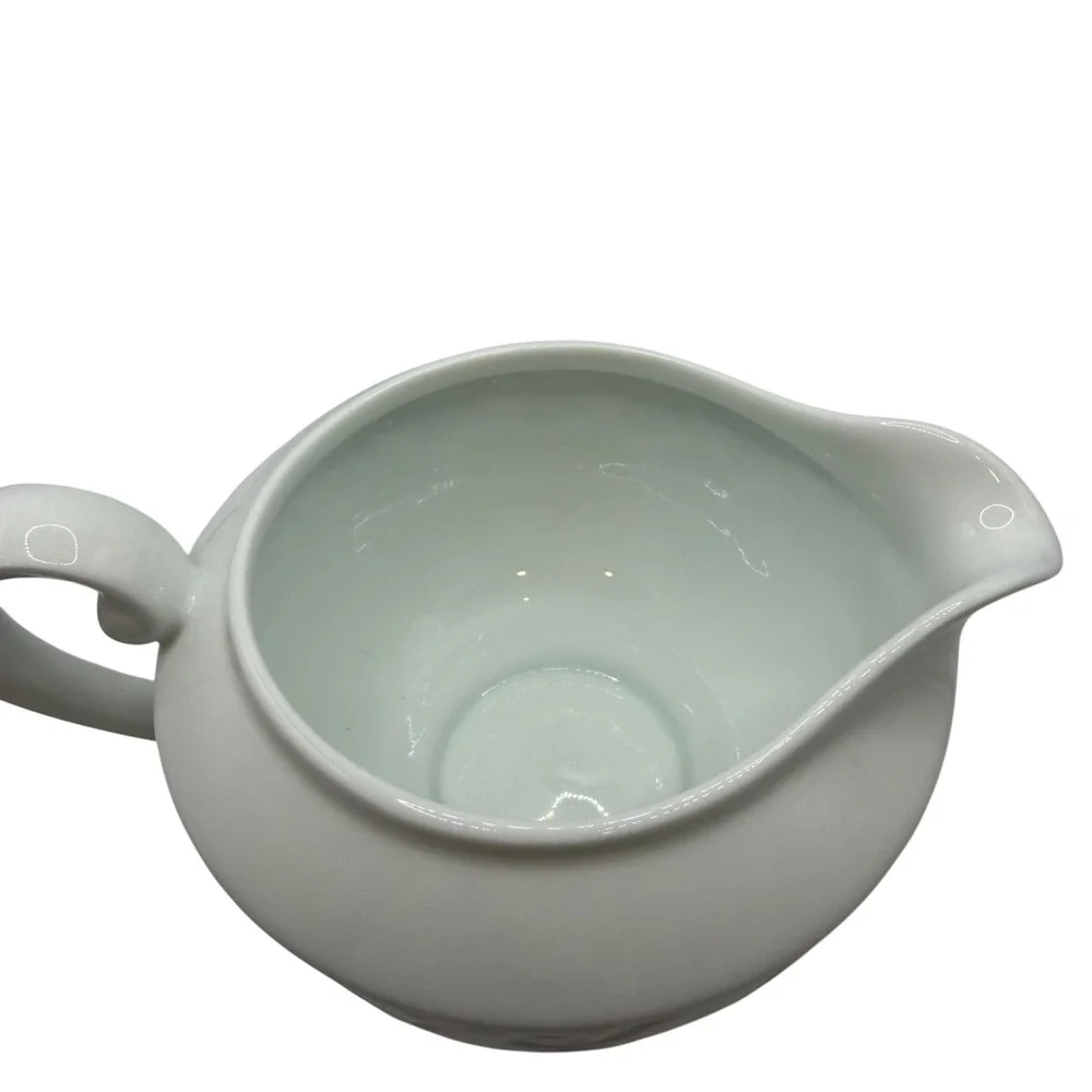 Bernardaud Limoges Louvre Blanc Gravy Boat White Porcelain‎ Pitcher France